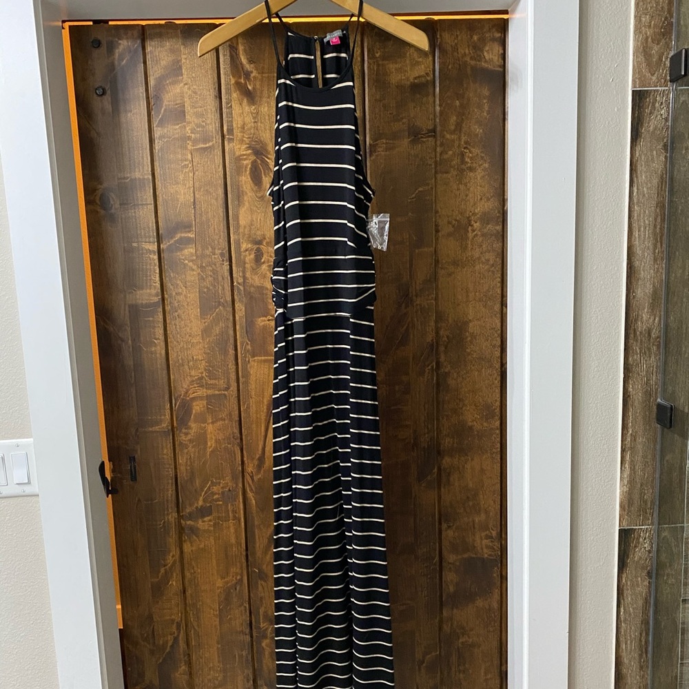 Vince Camuto maxi dress NWOT